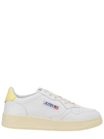 AUTRY Women's Medalist Low Sneaker White