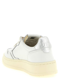 AUTRY Medalist Low Sneaker Silver