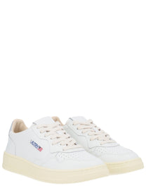 AUTRY Women's Medalist Low Sneaker White
