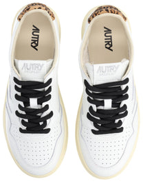 AUTRY Women's Medalist Low Sneaker Multicolor