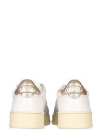 AUTRY Women's Medalist Low Sneaker White