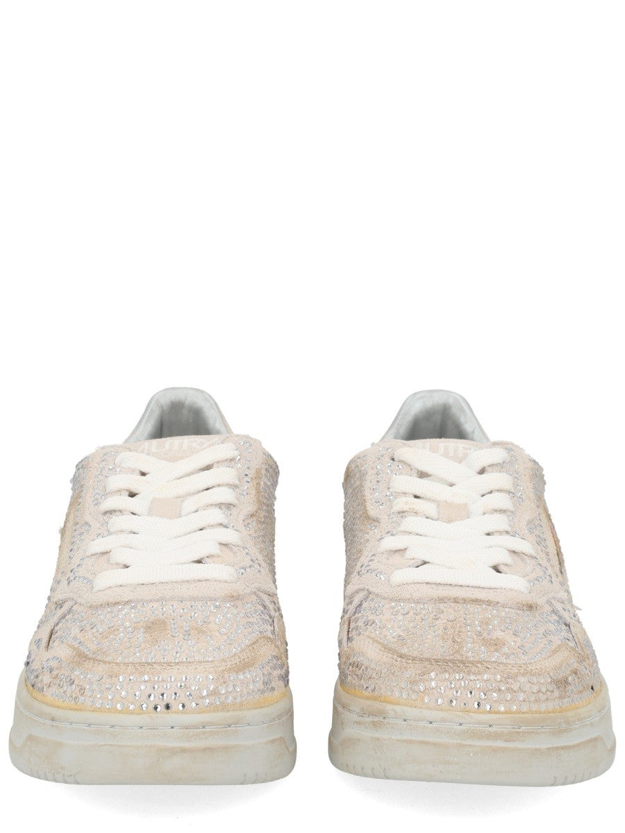 Autry Women's Medalist Low Sneaker Beige AUTRY