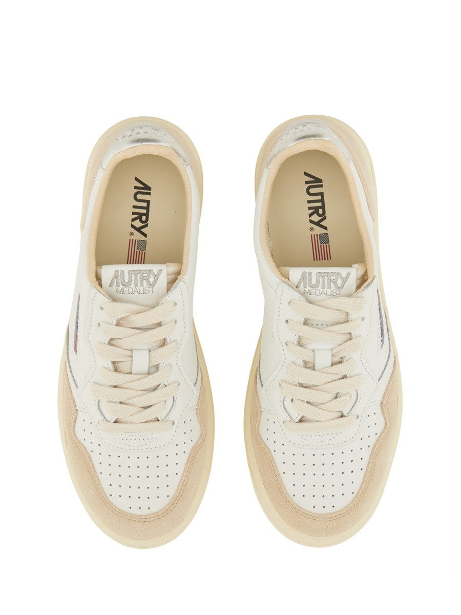 AUTRY Women's Sneaker Medalist Low Multicolor