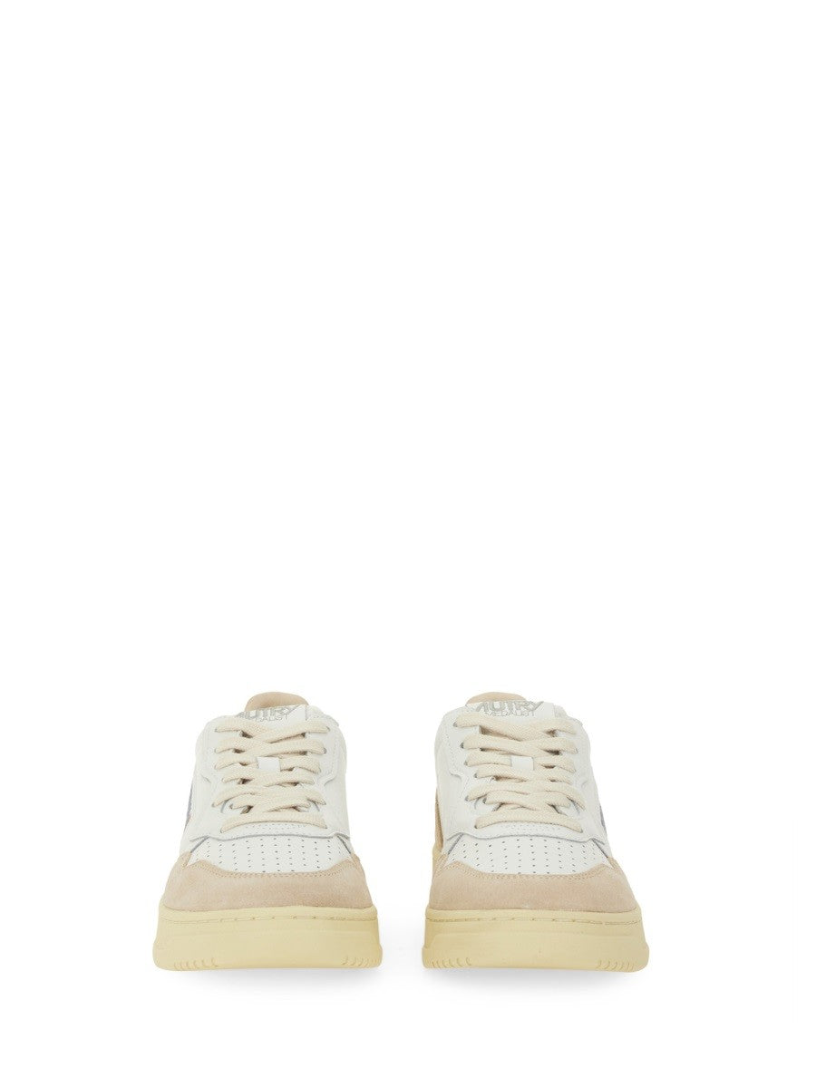 AUTRY Women's Sneaker Medalist Low White