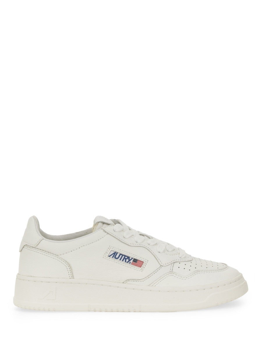 Autry Women's Medalist Low Sneaker White AUTRY