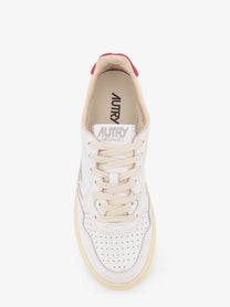 AUTRY Women's Medalist Low Sneakers in Leather and Suede White, view 5