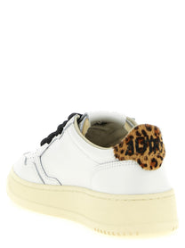 AUTRY Medalist Low Sneakers Brown