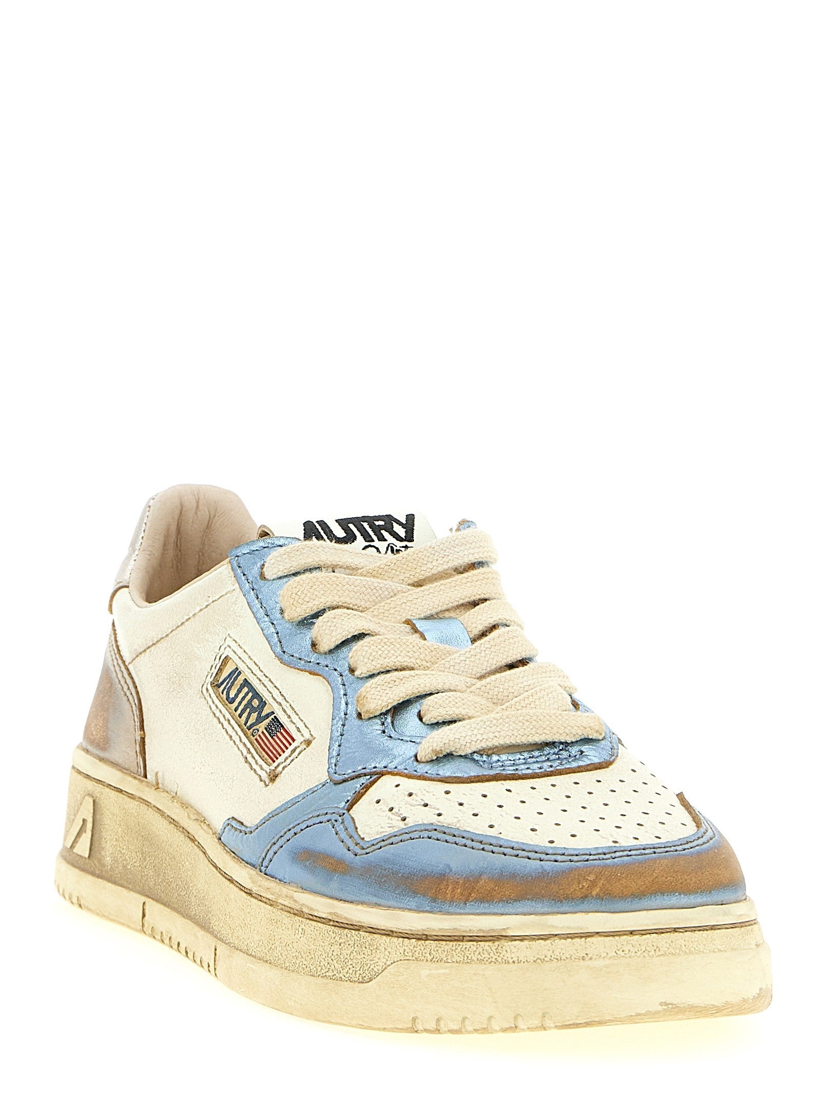 AUTRY Medalist Low Super Vintage Sneakers Gold