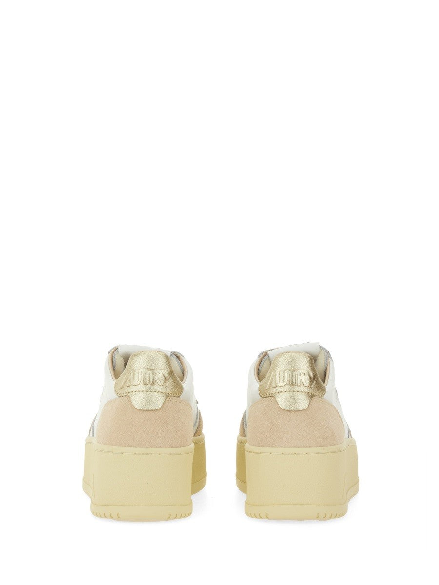 Autry Women's Medalist Platform Sneaker White AUTRY
