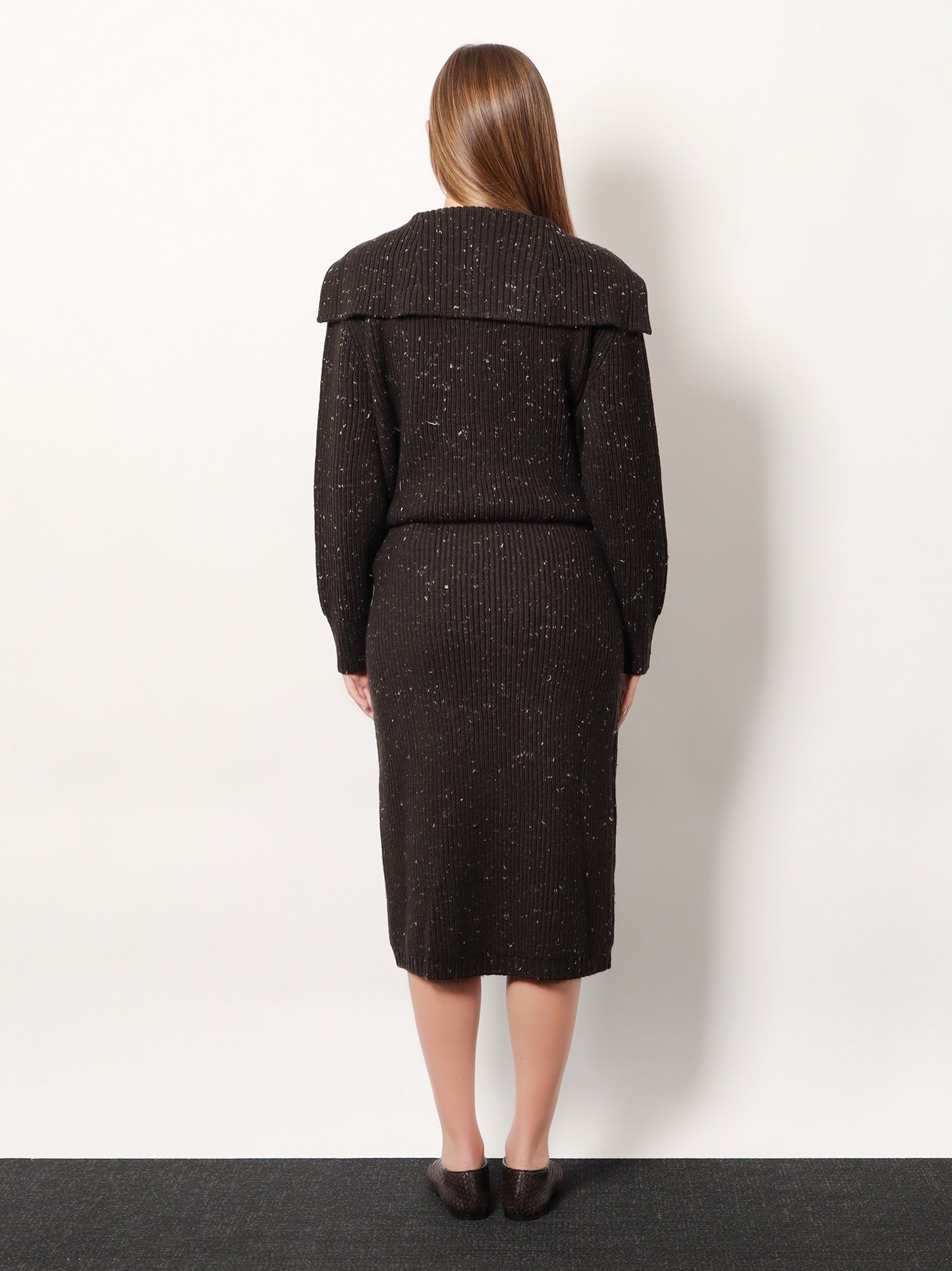 Bottega Veneta Women's Midi Wool Skirt Brown