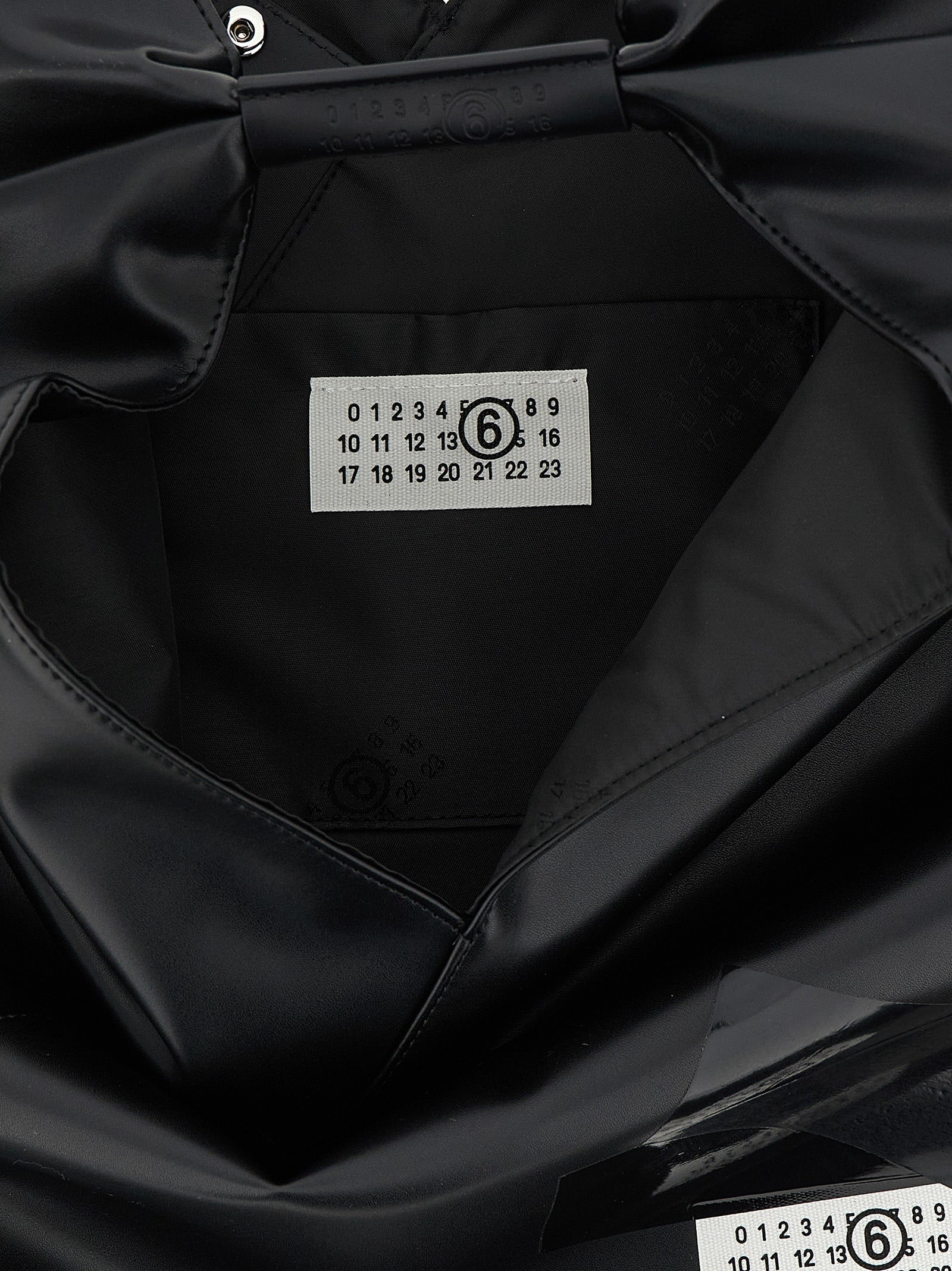 MM6 MAISON MARGIELA - MM6 MAISON MARGIELA - ’Japanese Classic’ medium handbag - Women’s Bags