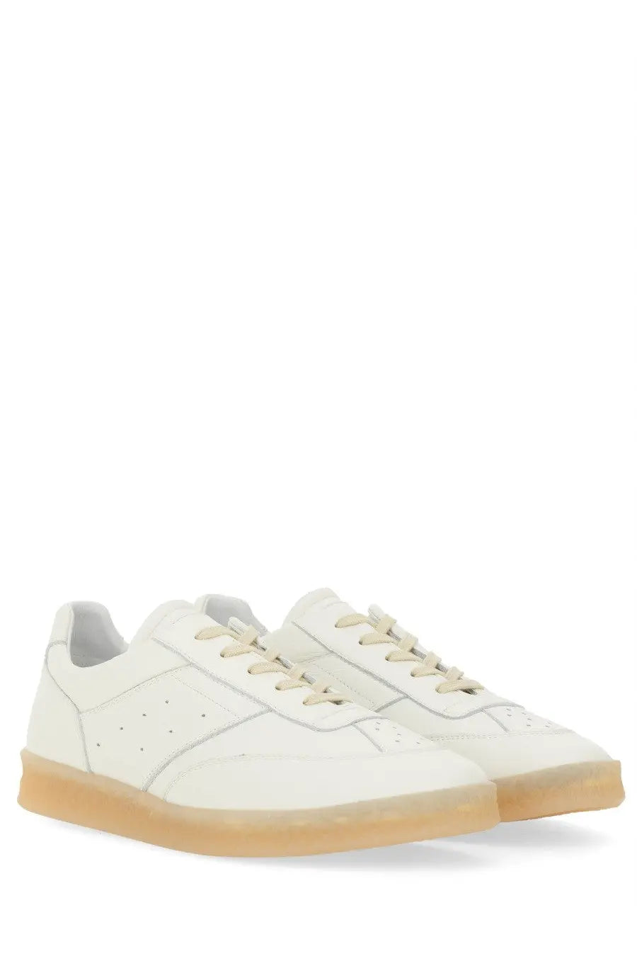 Mm6 Maison Margiela men’s sneaker court white leather with translucent gum sole and off-white laces