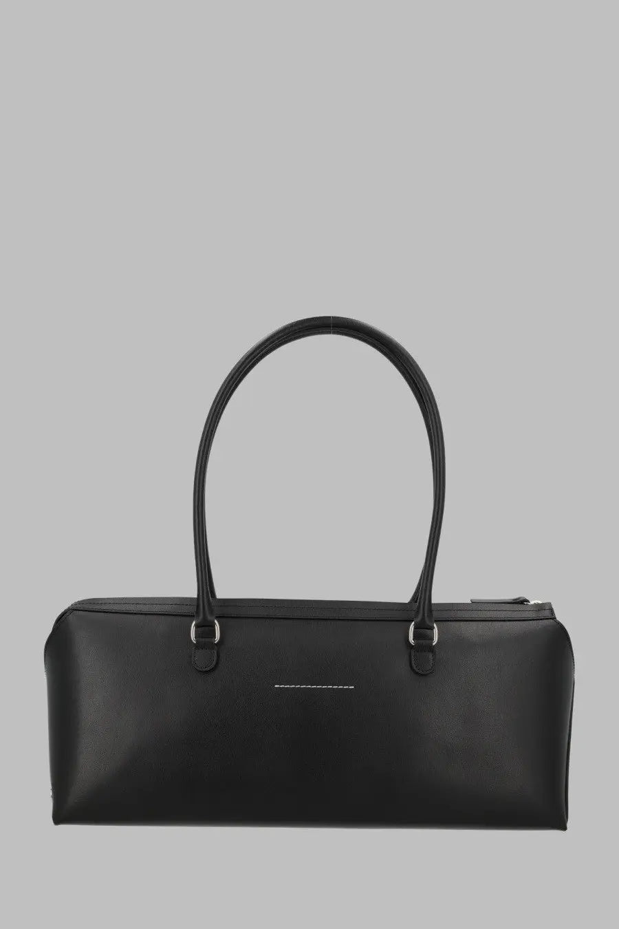 Mm6 maison margiela women’s borsa bauletto large black leather duffle bag with curved top handles and silver hardware