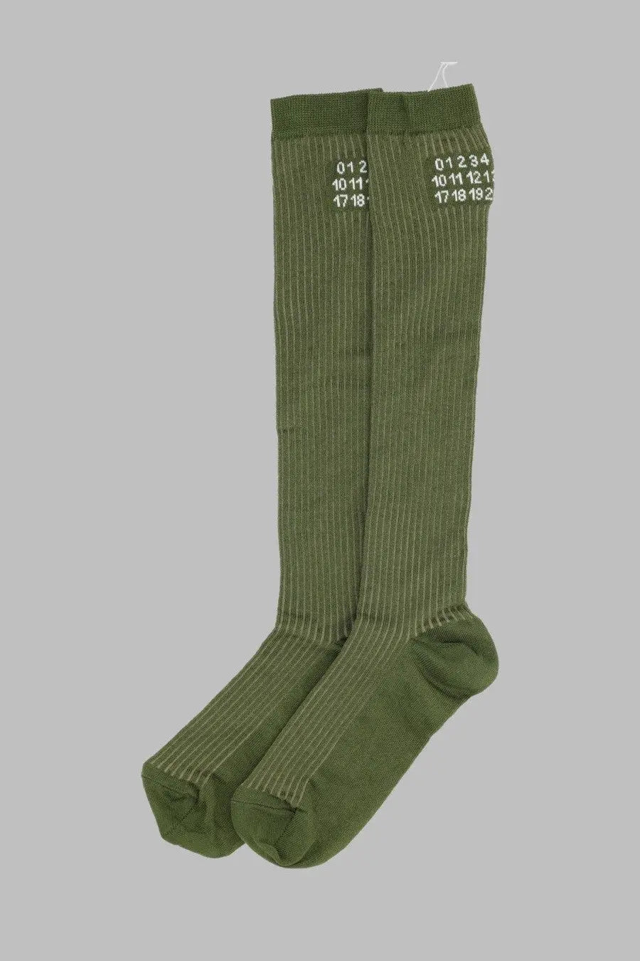 Olive green ribbed knee-high socks with thin white stripes and subtle texture by mm6 maison margiela womens calzini alti con green