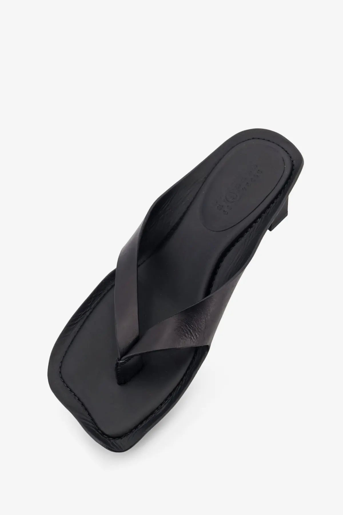 Mm6 maison margiela women’s black leather flip-flop sandals with square toe and low heel