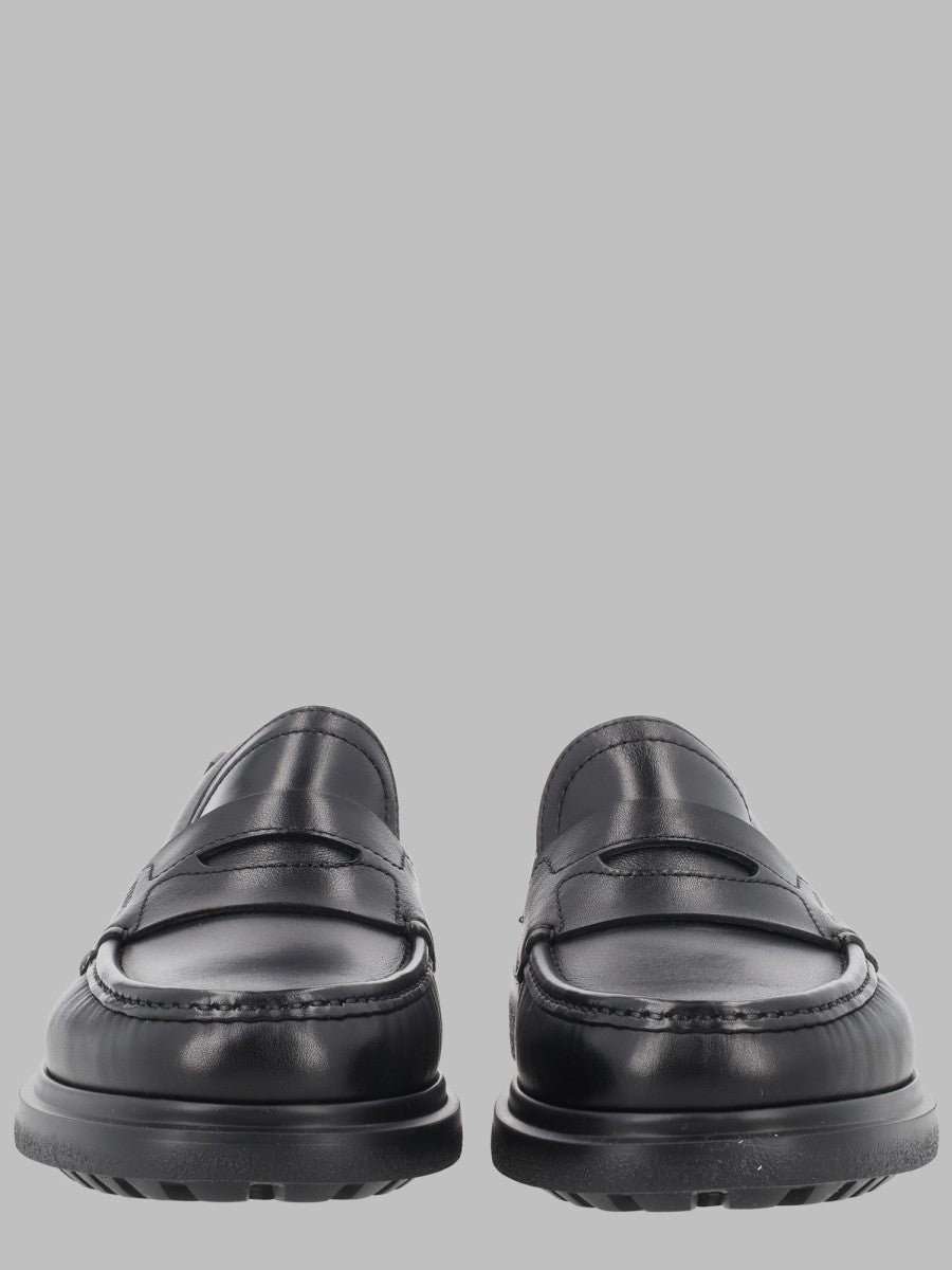 Ferragamo Men's Mocassino Con Fibbia Gancini Black