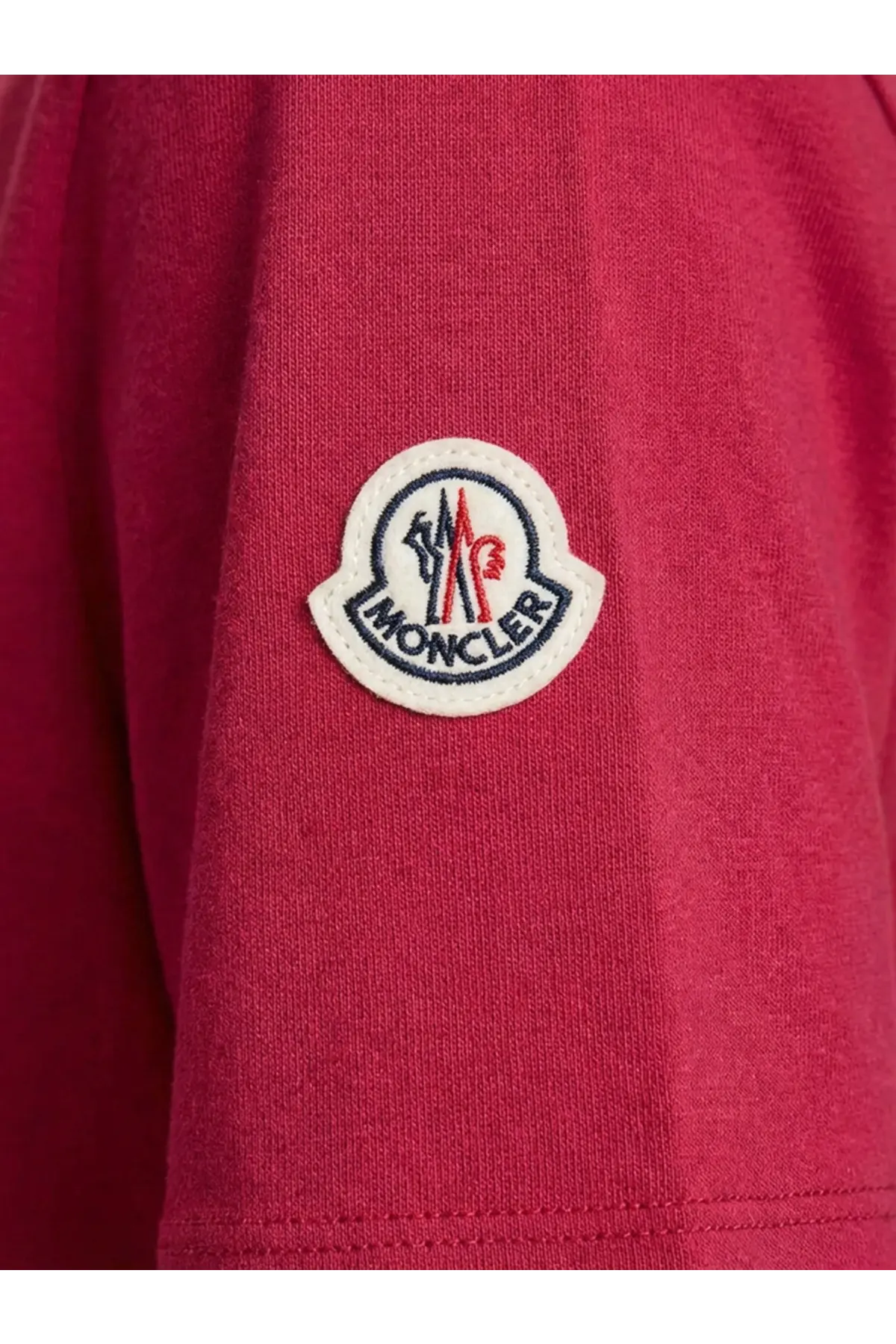 Red moncler logo patch on textured knit fabric of moncler women’s cotton shirt red