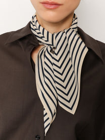 Toteme Women's Monogram Silk Foulard White