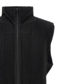 Homme Plissé Issey Miyake Monthly Colors: April Vest Black