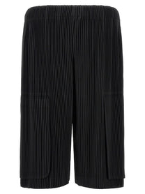 Homme Plissé Issey Miyake Monthly Colors: September Bermuda Shorts Black