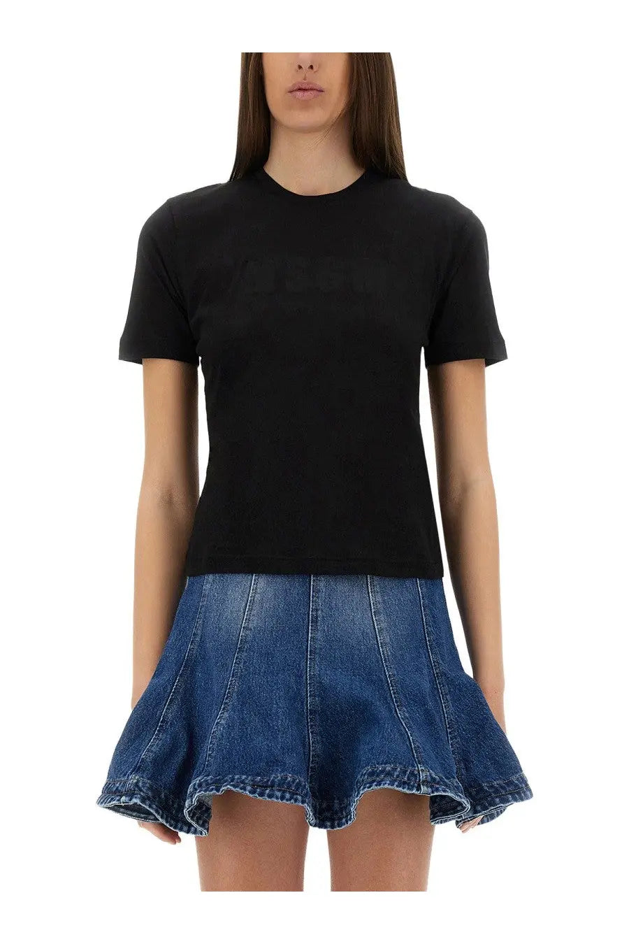 Msgm women’s slim fit black short-sleeved t-shirt with subtle chest logo made from soft cotton material