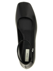 Toteme Nappa Pumps Black