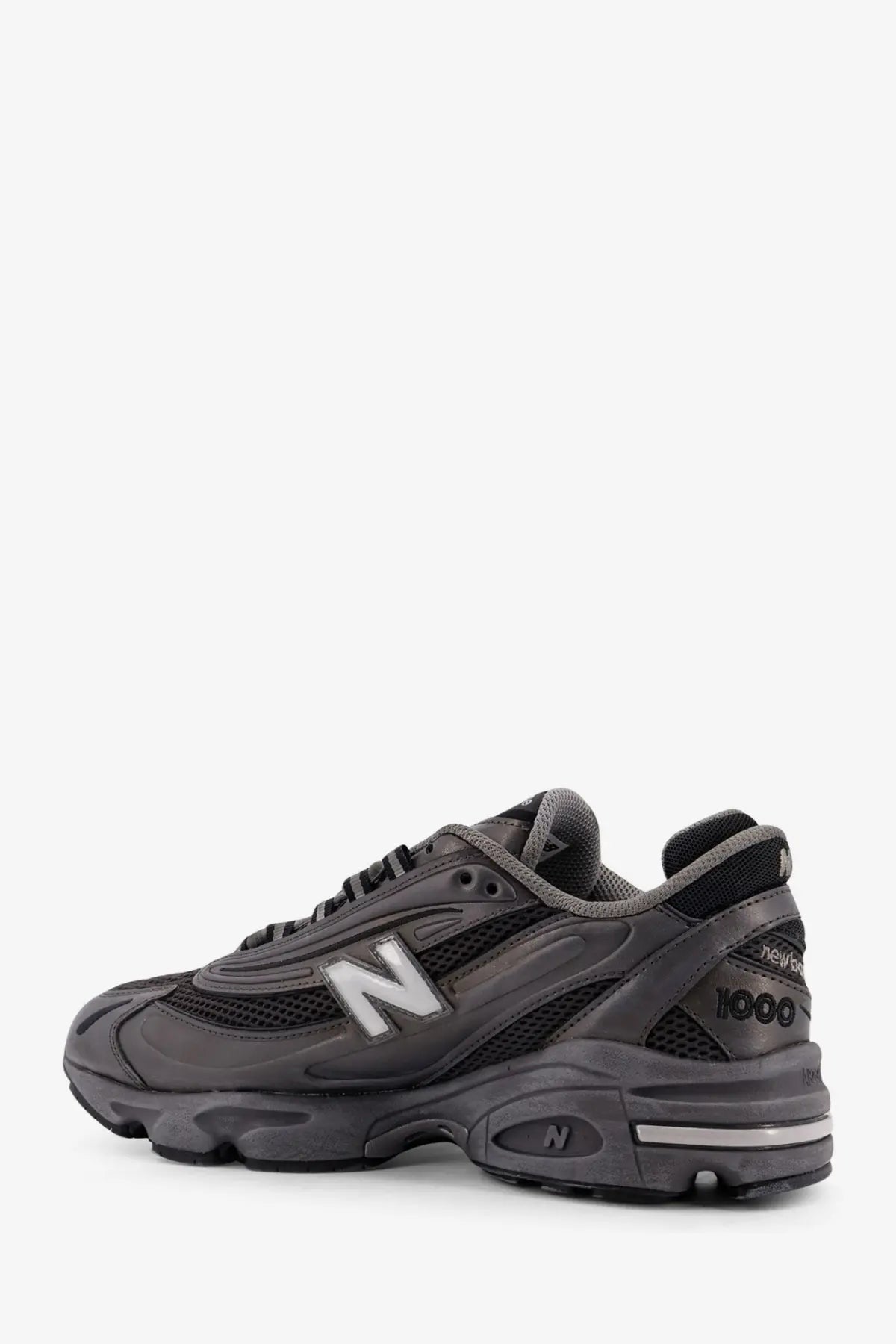 New Balance Men's Low Top Mesh Sneakers Black, view 3
