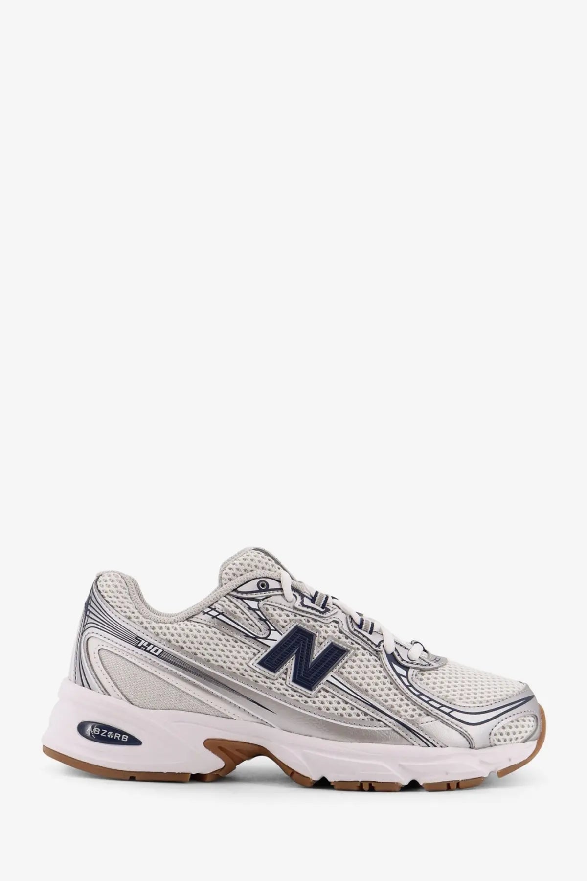 New balance men’s mesh low top sneakers grey with silver and white mesh upper and gum rubber sole for running