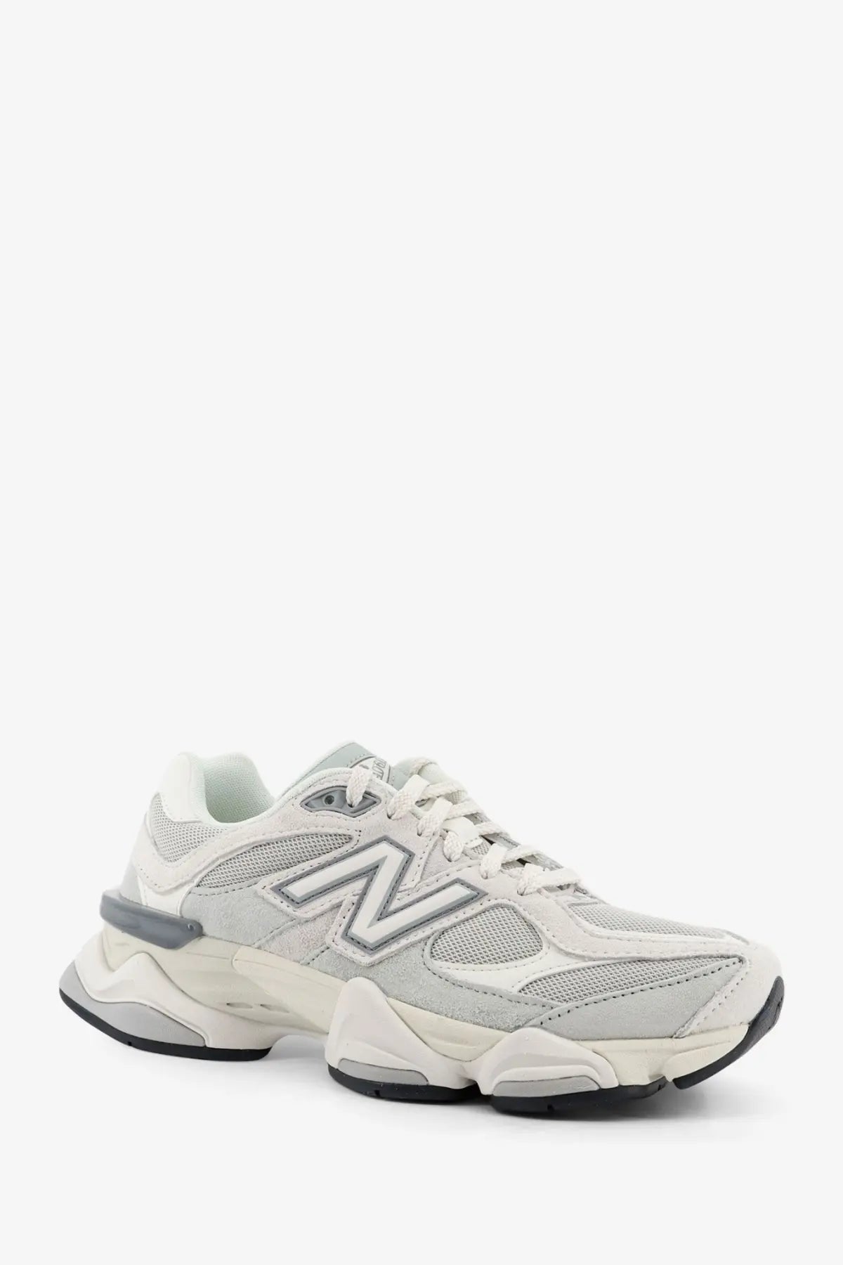 New Balance men’s grey mesh and suede sneakers with chunky white midsole and black rubber outsole
