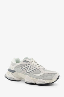 New Balance men’s grey mesh and suede sneakers with chunky white midsole and black rubber outsole