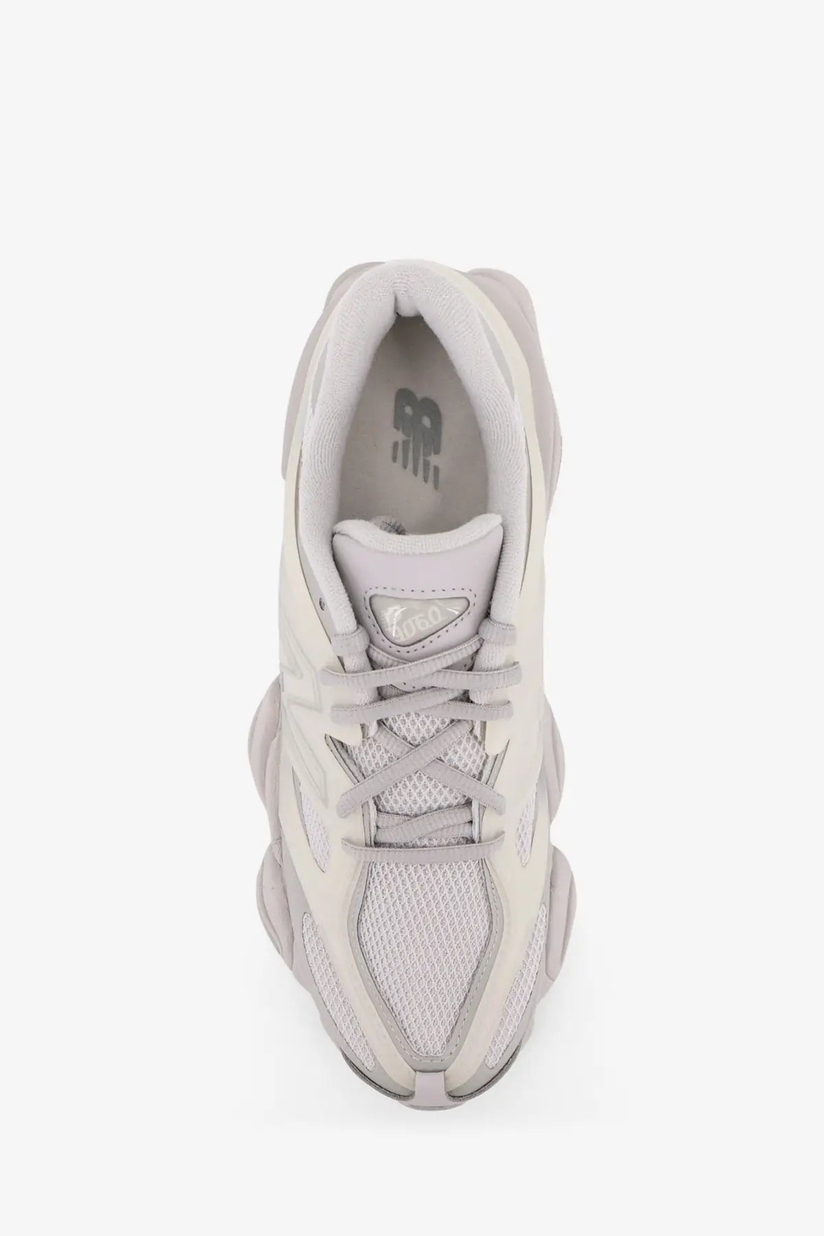 New balance mens nylon sneakers grey with light gray mesh upper and chunky layered sole for casual wear