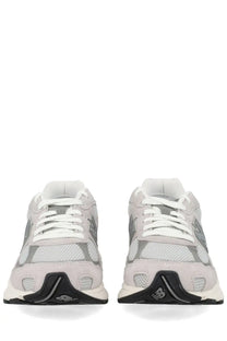 New balance unisex sneaker grey in light gray and silver with mesh and suede upper white laces and black outsole
