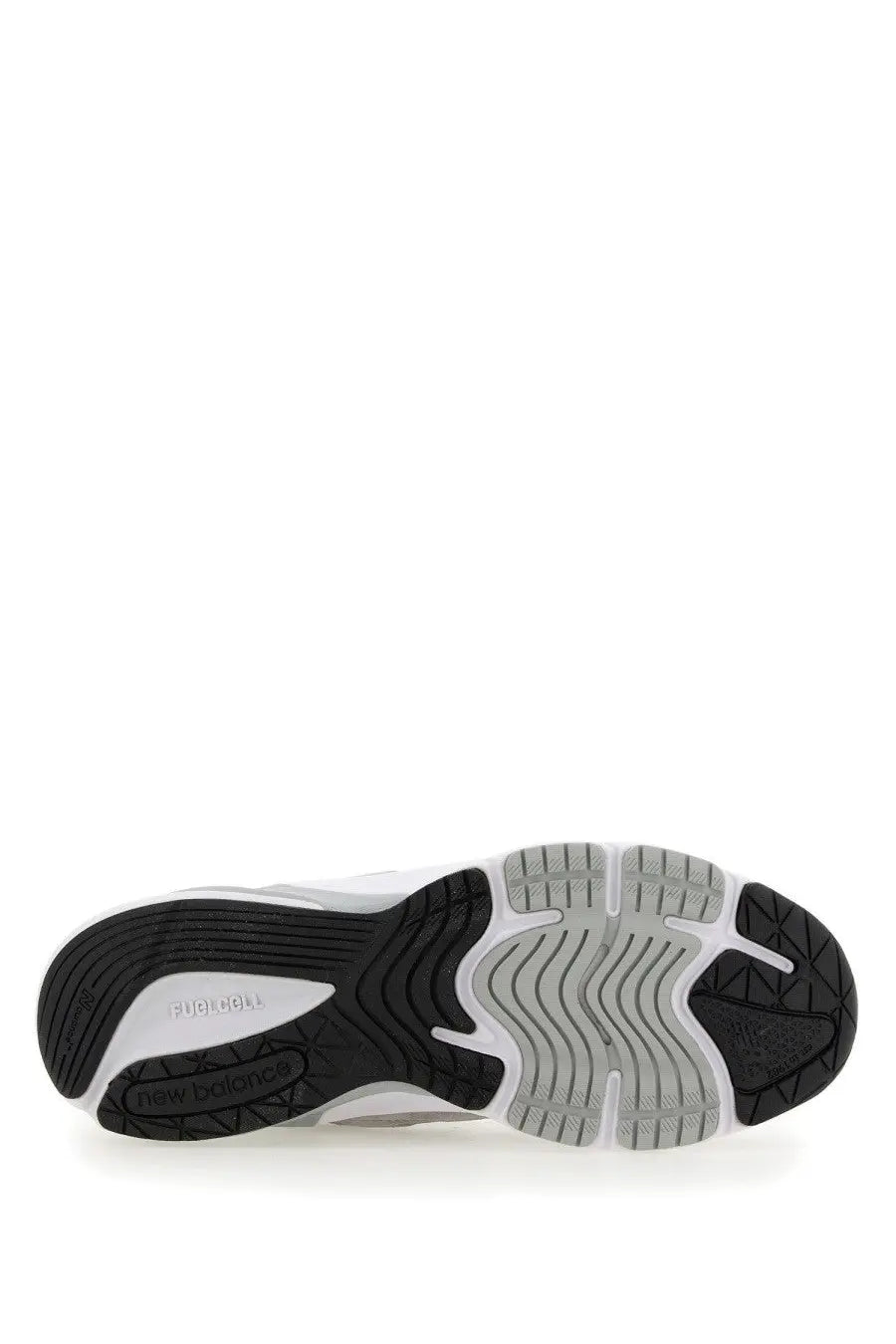 New balance unisex sneaker made in usa 990v6 grey with black and white fuelcell design and textured rubber sole