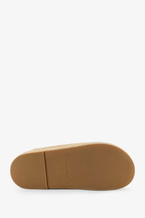 Tan espadrille shoe with woven raffia texture and rubber sole from Paloma Barcelo women’s Belinda sandals yellow collection