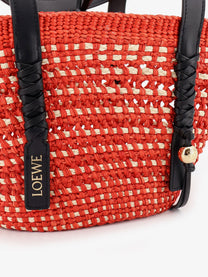 Loewe Women's Paulas Ibiza Braid Basket Small Small Iraca Palm Leaf Shoulder Bag White