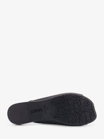 Loewe Women's Paulas Ibiza Pebble Soft Leather Sandals Black