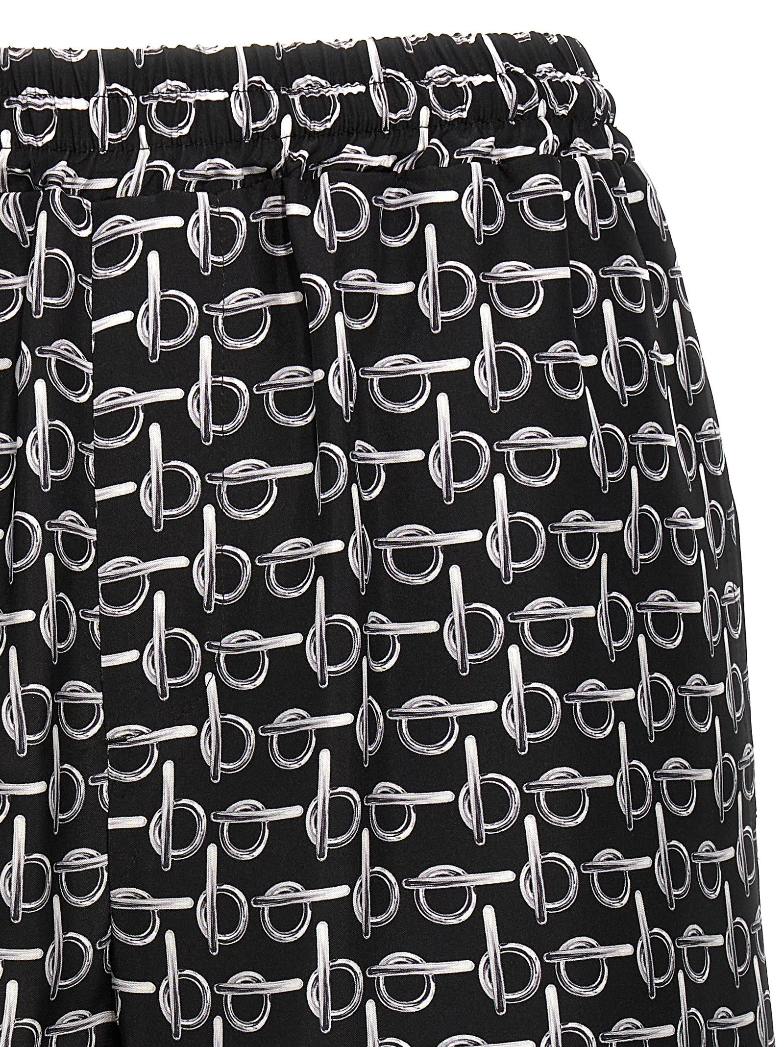 Burberry Press Shorts Black