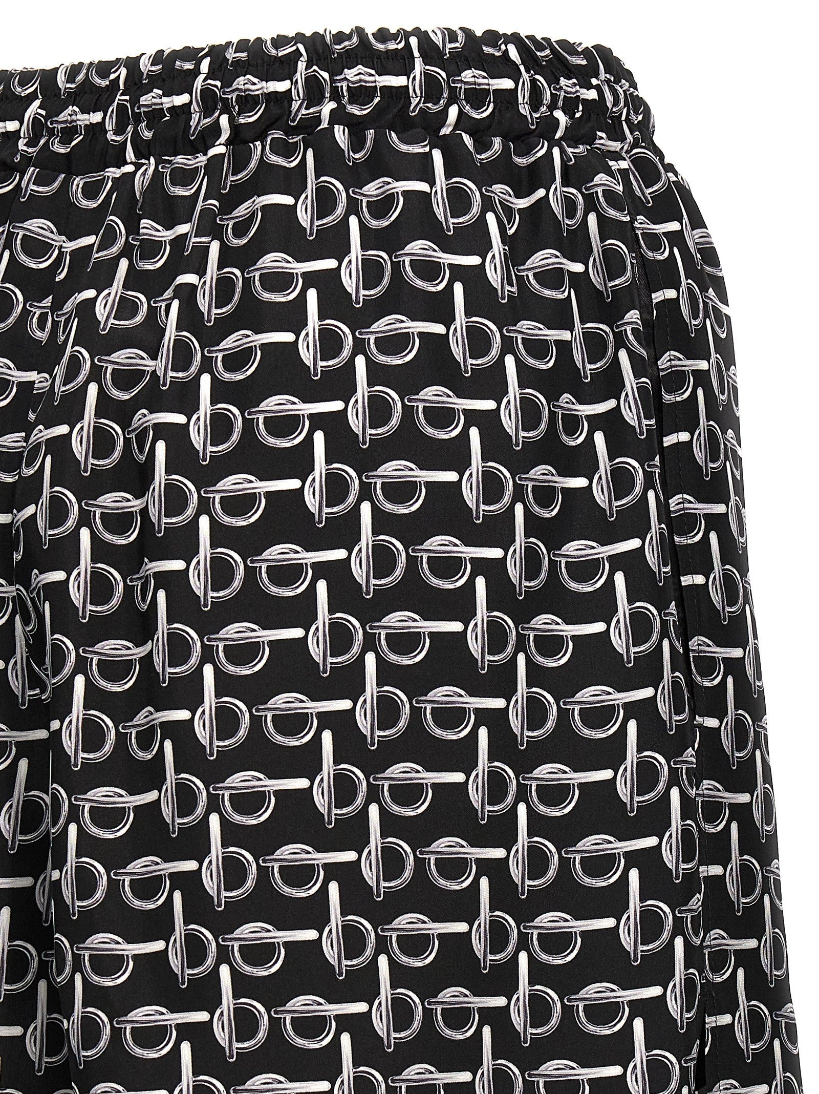 Burberry Press Shorts Black
