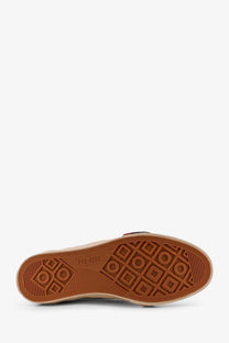 Brown rubber sole with geometric tread and pro keds branding on pro keds men’s royal classic leather white sneakers