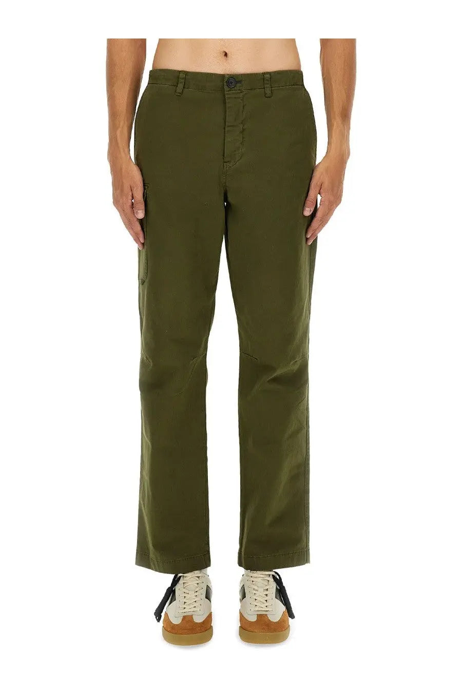 Olive green ps by paul smith men’s cargo pants with straight-leg cut and cargo pockets made from chino fabric