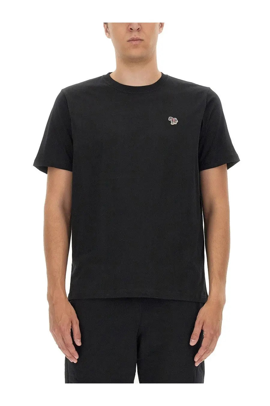 Ps by paul smith men’s regular fit black short-sleeved t-shirt with small white embroidered logo on left chest