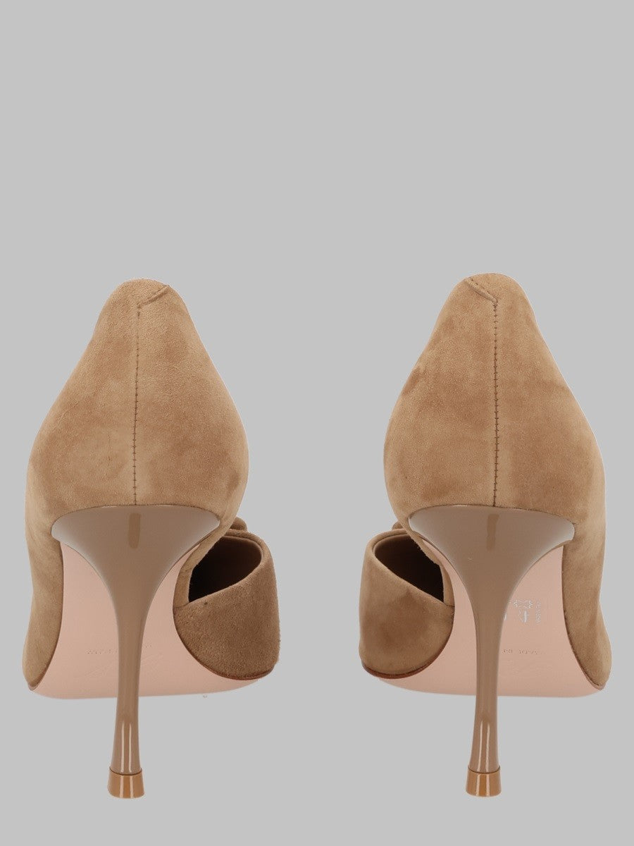 Roger Vivier Women's Pump Viv Ville Dorsay Brown