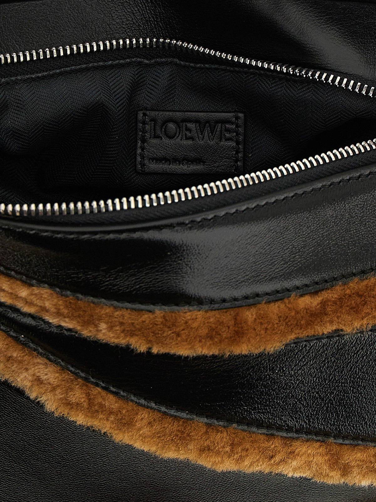 Loewe Puzzle Aviator Small Shoulder Bag Gold, view 4
