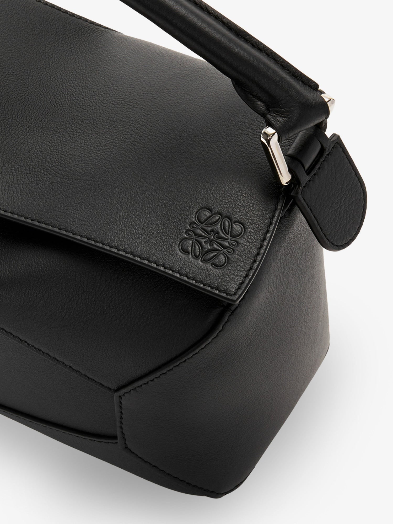 Loewe Women's Puzzle Edge Leather Handbag Black