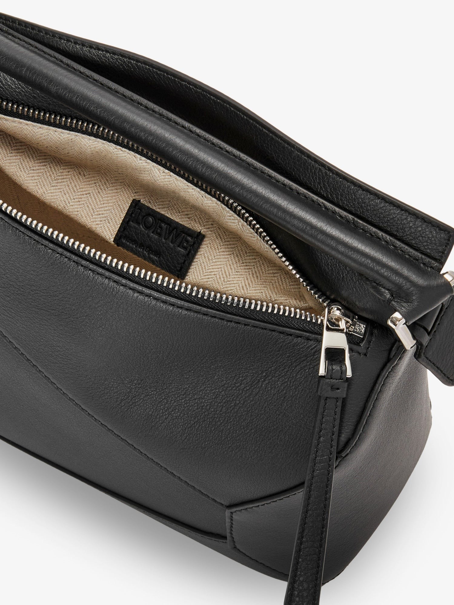 Loewe Women's Puzzle Edge Leather Handbag Black