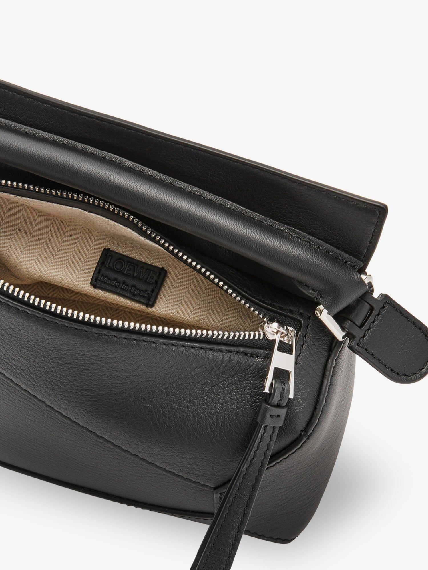 Loewe Women's Puzzle Edge Leather Handbag Black