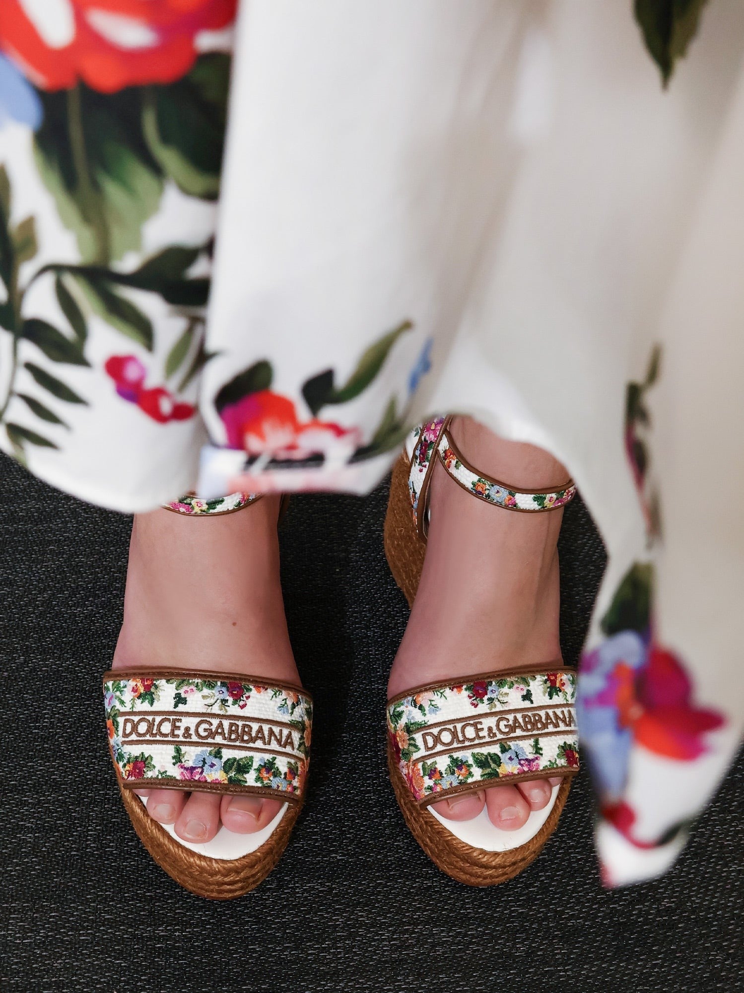 Dolce &amp; Gabbana Women's Lolita Sandals Gold