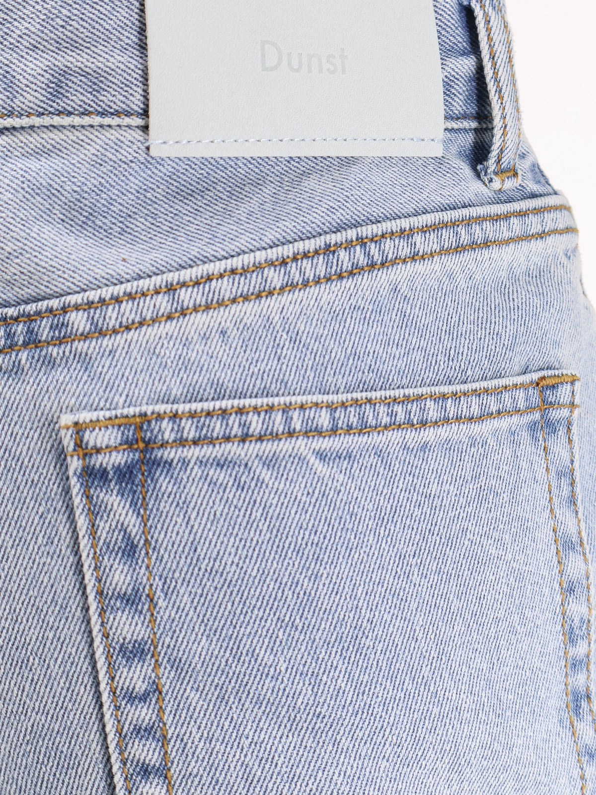 DUNST Women's Relaxed Flared Jeans Blue