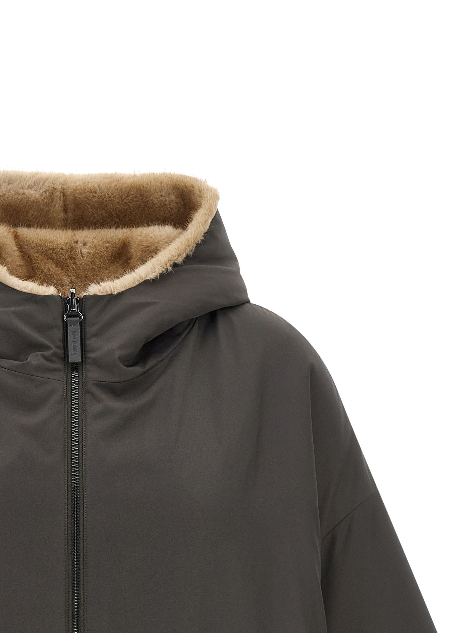 LOU ANDREA Reversible Cape Grey