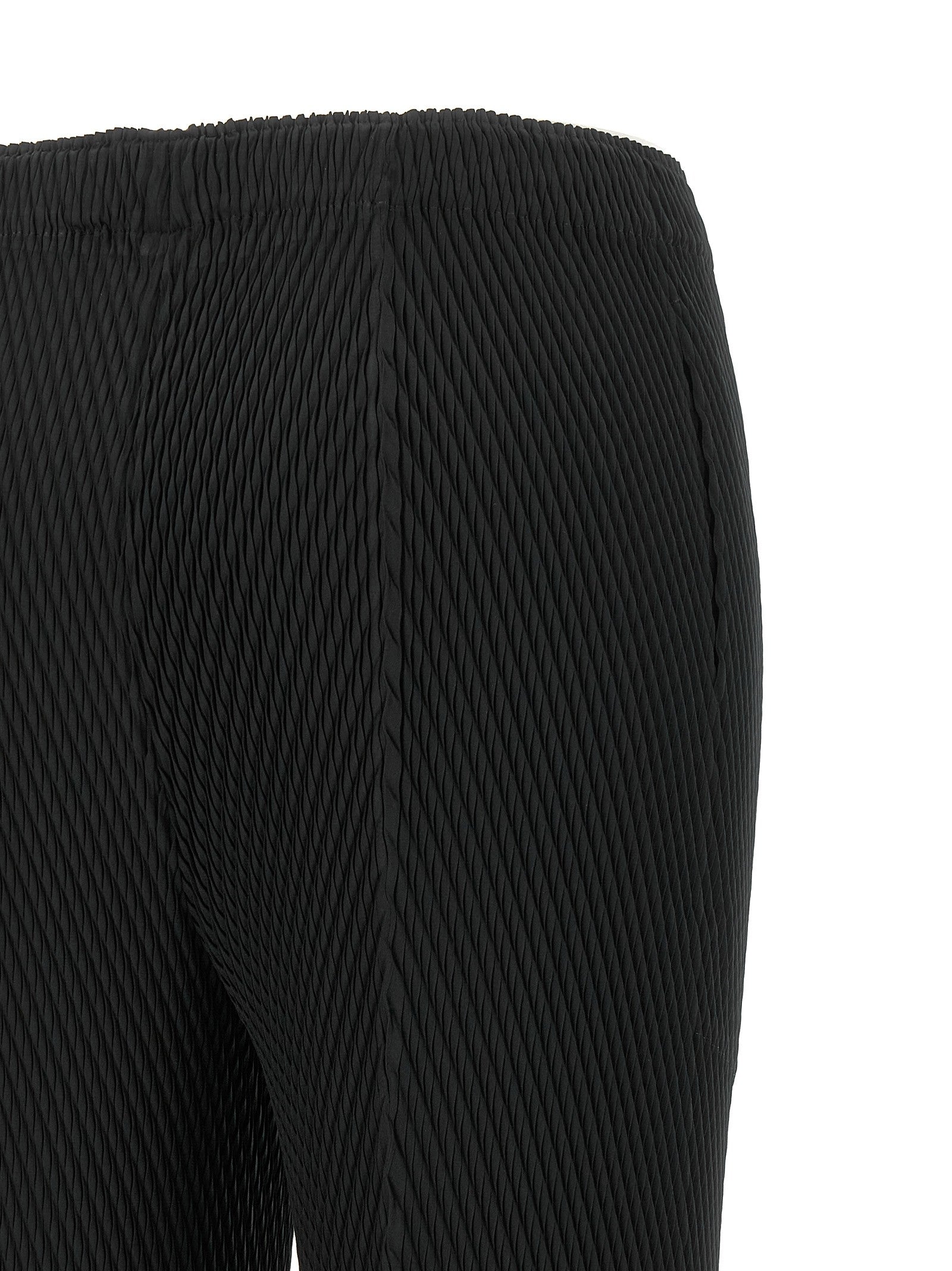 ISSEY MIYAKE Rhombus Pleats Pants Black